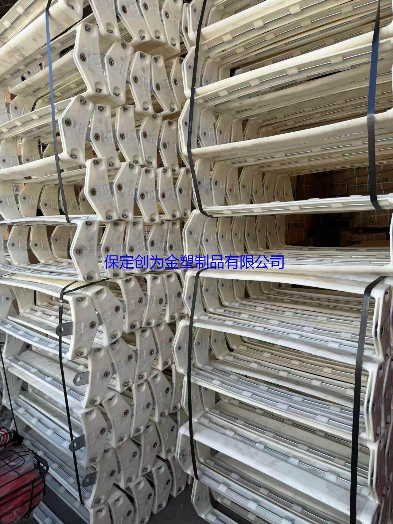 保定创为金塑：U型电缆夹板领域的实力企业(图1)