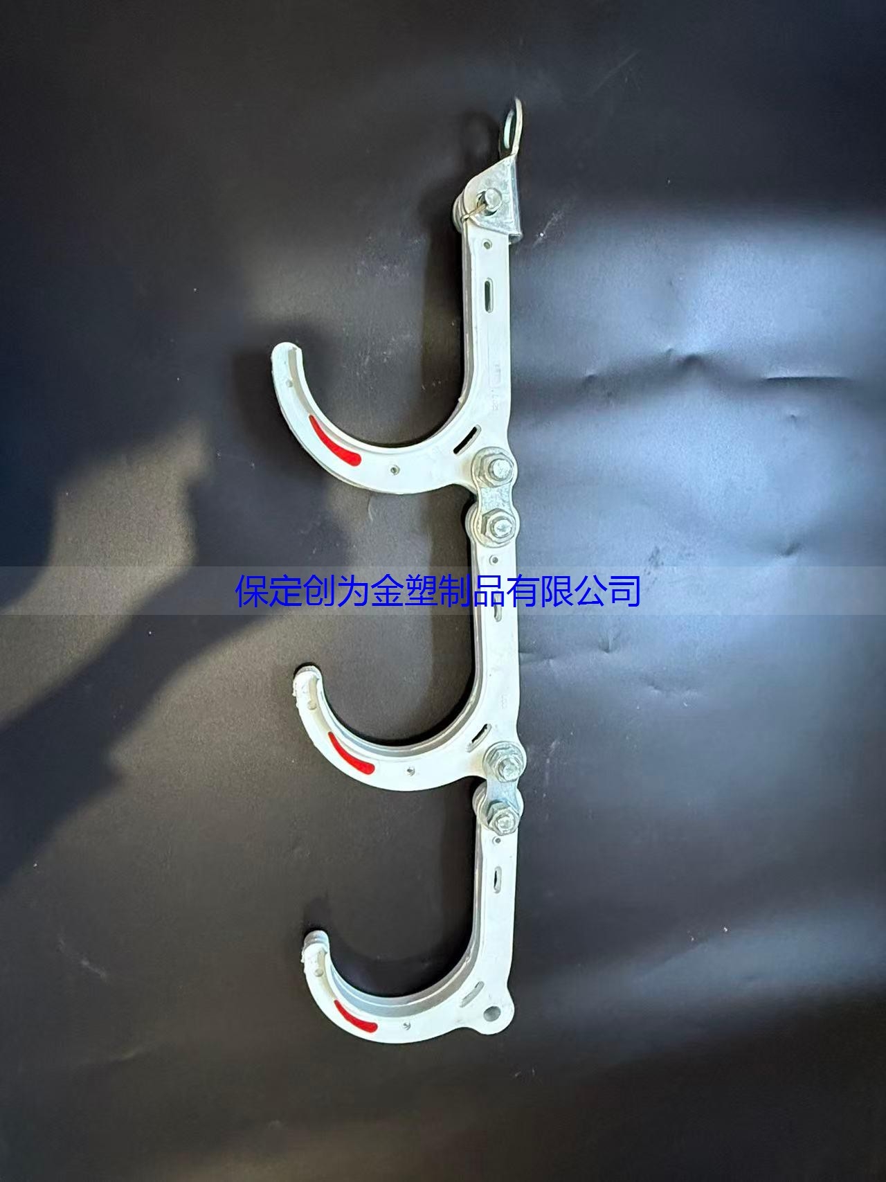 带钢板电缆挂钩厂的产品优势解析(图1)